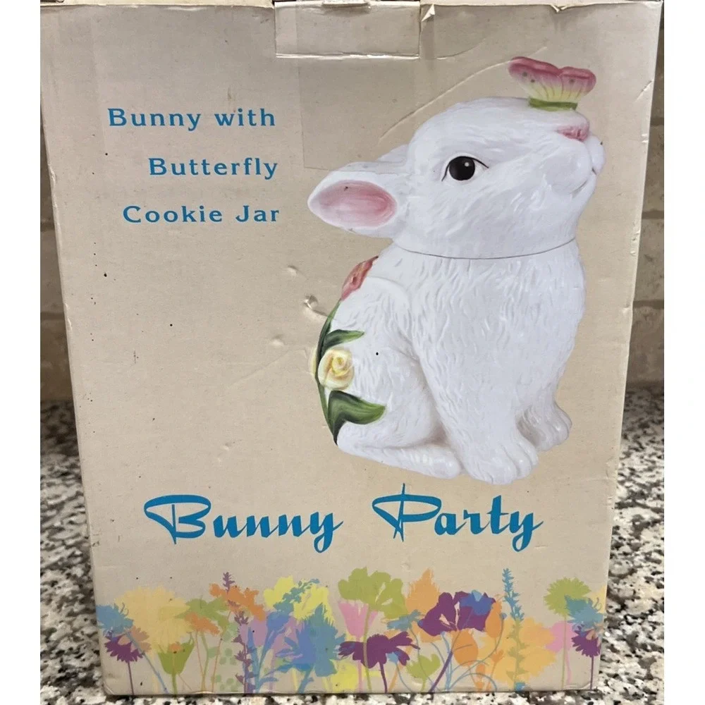 New Cracker Barrel Bunny Party Cookie Jar Ceramic Bunny Rabbit W/Butterfly Decor